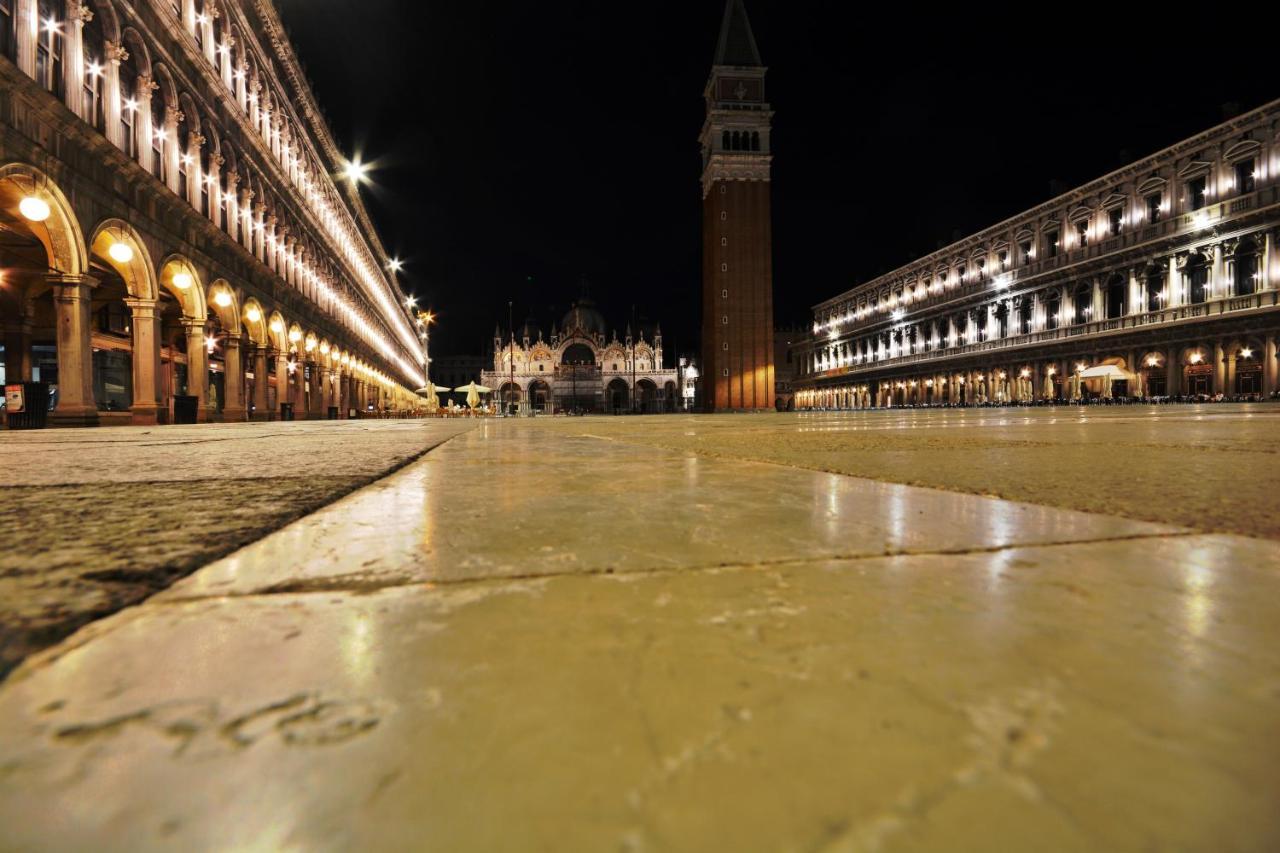 Venezia Canal View Luaran gambar